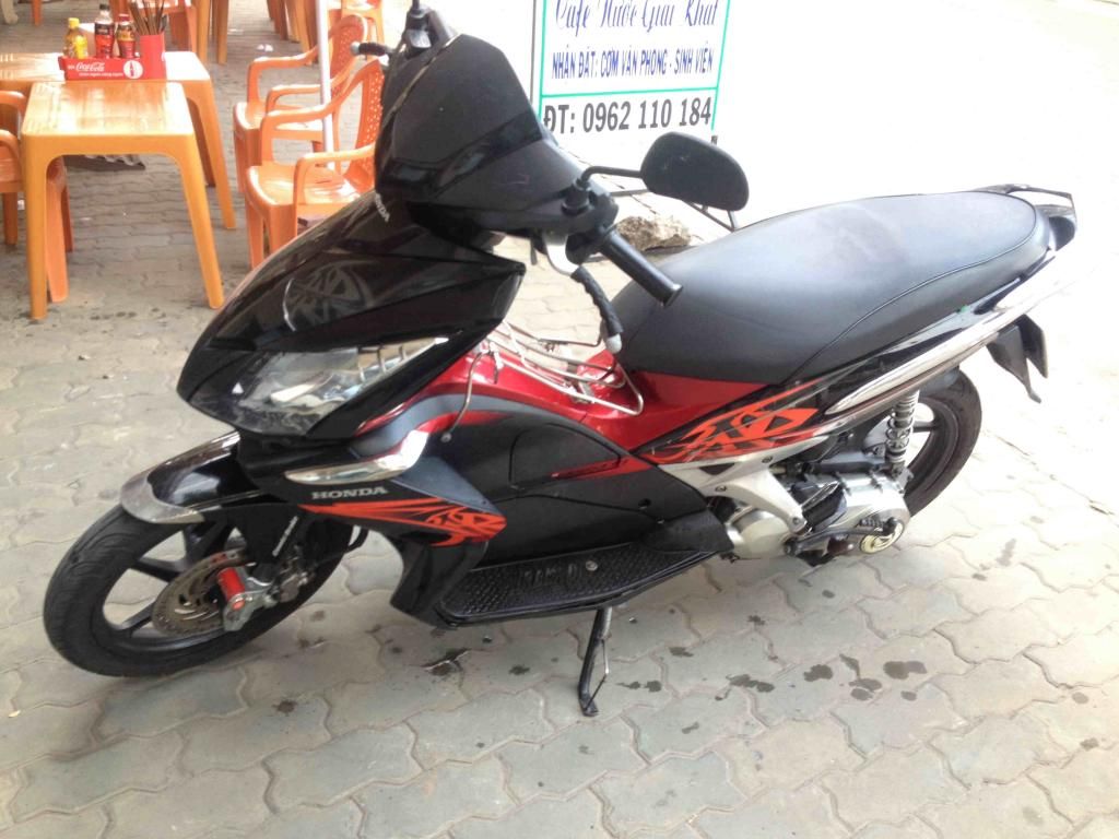 Bán Airblade Thái 2008 1 đời chủ , Biển 4 số , chính chủ đứng bán.