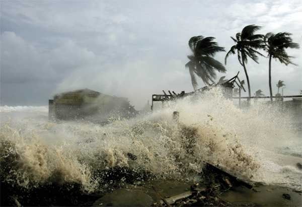  photo Securing-Your-Entry-Doors-During-Hurricane-Season_zpslsgkkdxl.jpg