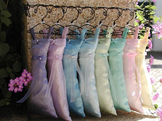  photo bridesmaids-dresses_zpsjnaogrmw.jpg