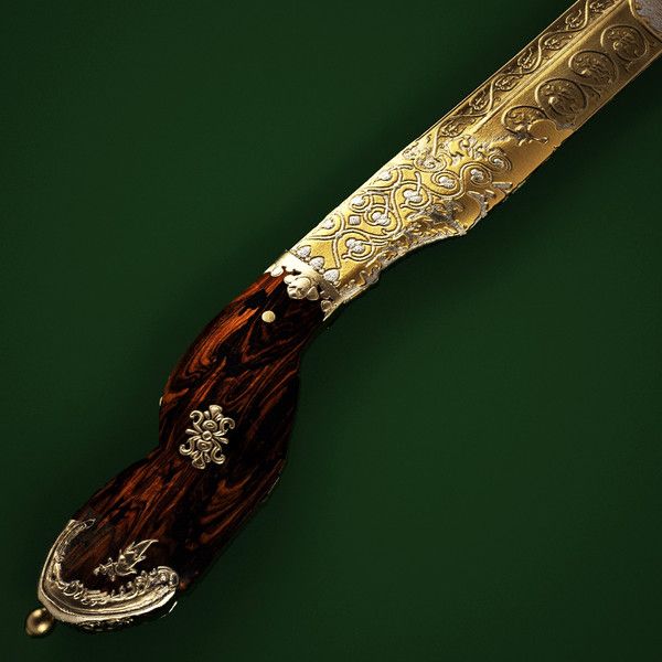 GoldenKukri2.jpg