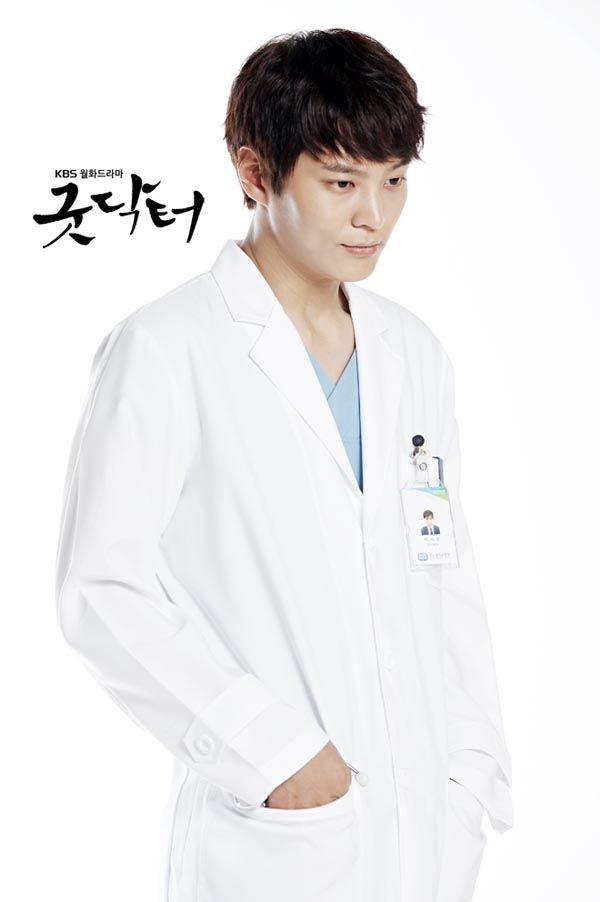 new-set-of-posters-and-stills-for-good-doctor-dramabeans-korean-drama