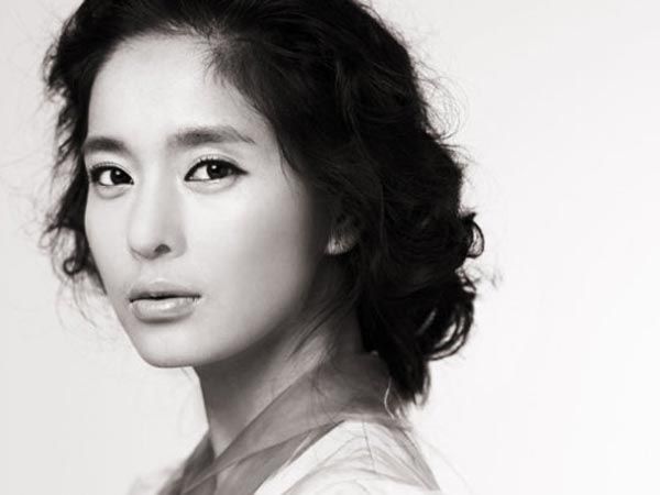 Jung Hye-young added to Gu Family Book