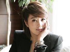 Kim Hye-soo considers TV role with Please Come Back, Miss Kim