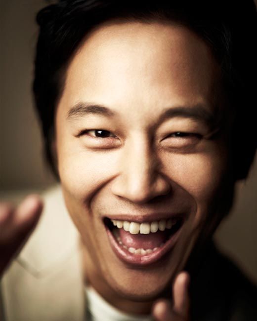 Cha Tae-hyun has announced his newest movie, a human comedy titled Slow Video. Sadly there is zero information actually given about the plot itself, ... - chataehyun_40