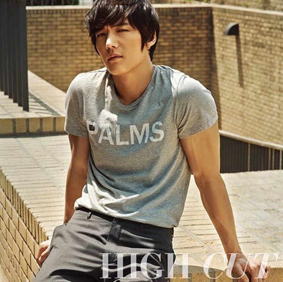 Choi Jin-hyuk joins the bad guys in God’s Play