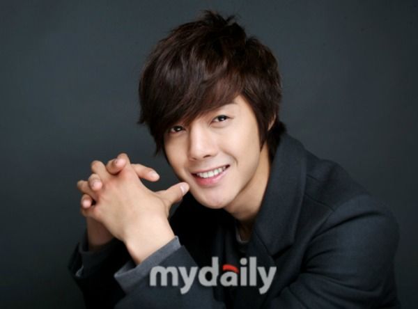 Kim Hyun-joong offered lead in Age of Feeling