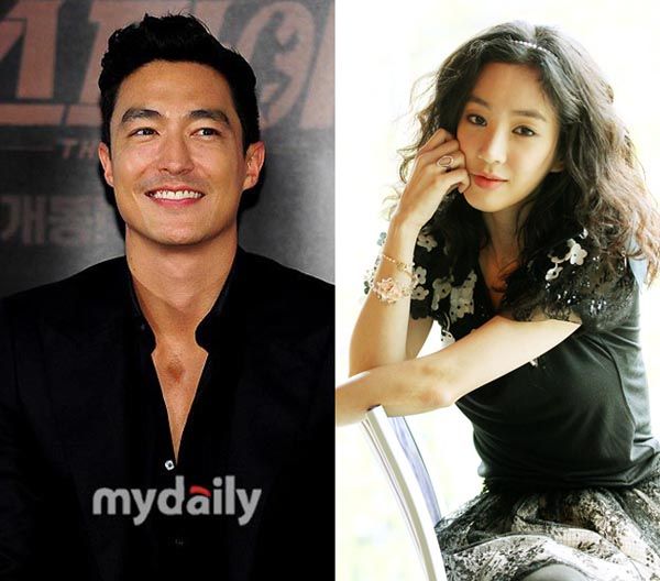 Daniel Henney and Jung Ryeo-won consider movie match-up