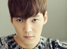 Choi Jin-hyuk turns vampire next for Japanese movie