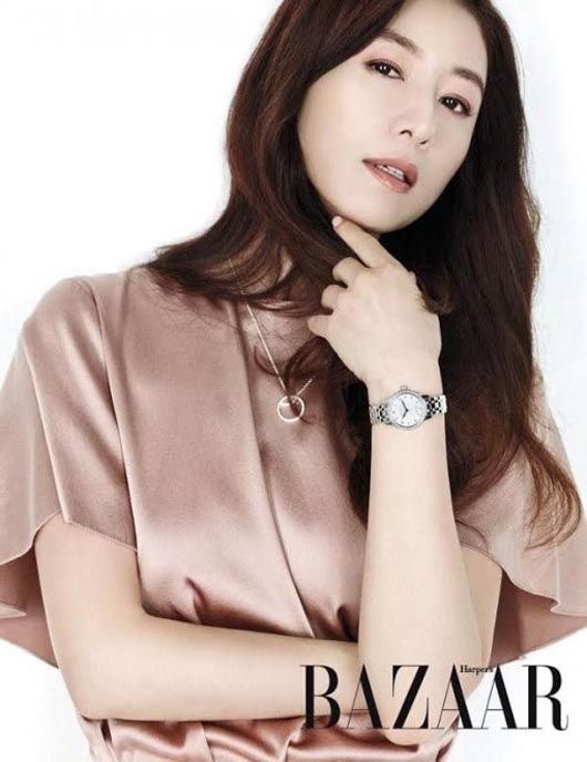 Kim Hee-ae in talks to become Mrs. Cop