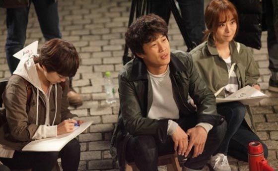 Cha Tae-hyun goes behind the 1N2D camera for Producer
