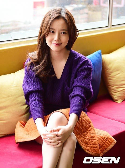 Moon Chae-won offered lead in SBS’s Goodbye Mr. Black