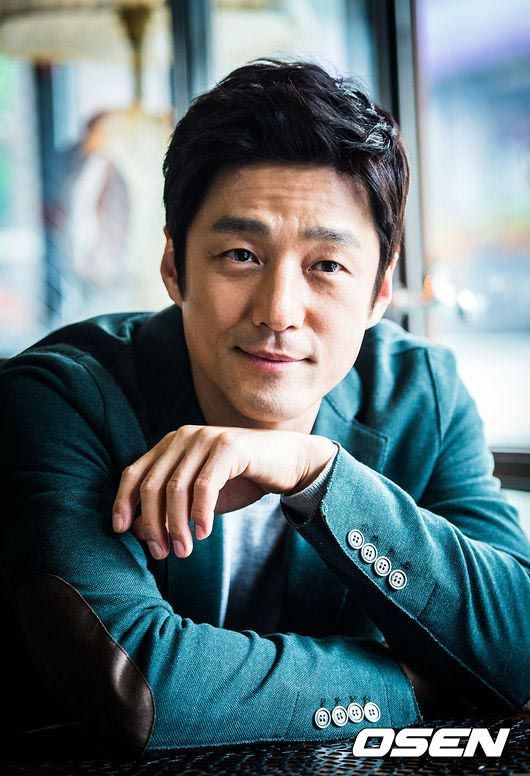 Ji Jin-hee considers SBS remake drama Second Love with Kim Hee-ae